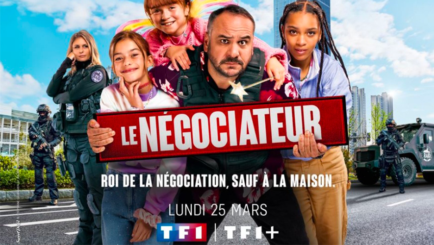 François-Xavier Demaison devient "Le négociateur" dans la nouvelle série de TF1 dès le 25 mars